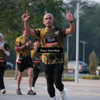 Runner Photo 6795984