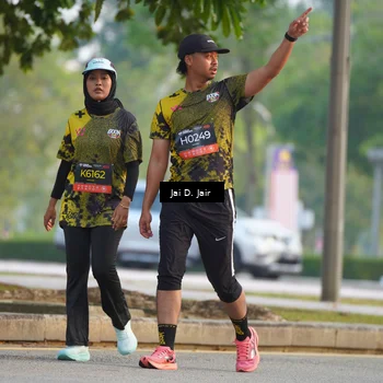 Runner Photo 6795998