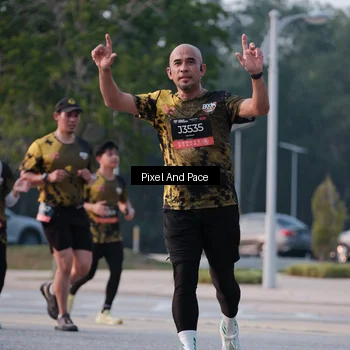 Runner Photo 6796011