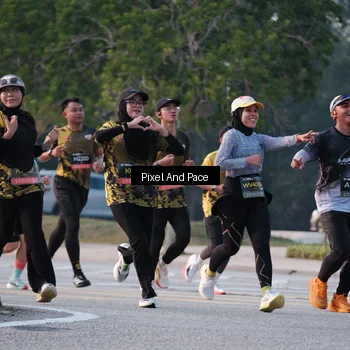 Runner Photo 6796037