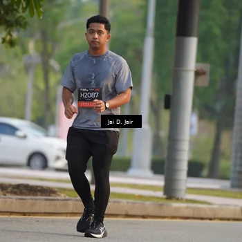 Runner Photo 6796046