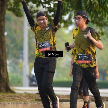 Runner Photo 6796061