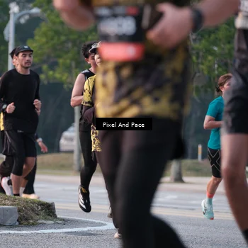 Runner Photo 6796076