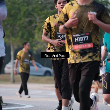 Runner Photo 6796105