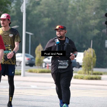 Runner Photo 6796137