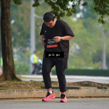Runner Photo 6796143