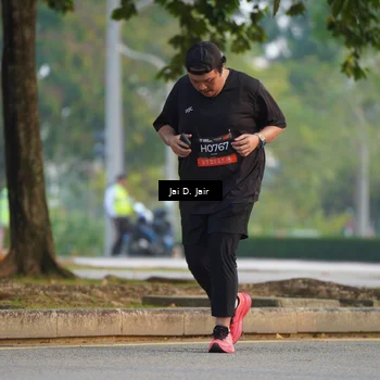Runner Photo 6796156