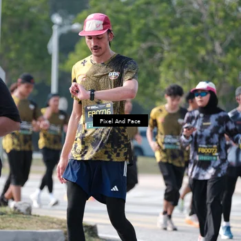 Runner Photo 6796157