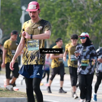 Runner Photo 6796177