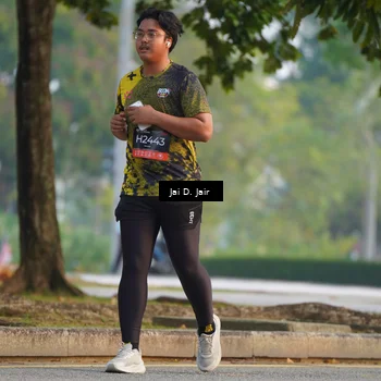 Runner Photo 6796187
