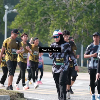 Runner Photo 6796194