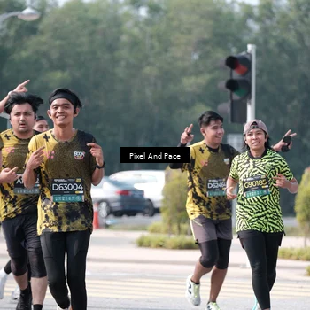 Runner Photo 6796209