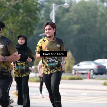 Runner Photo 6796243
