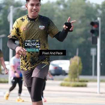 Runner Photo 6796256