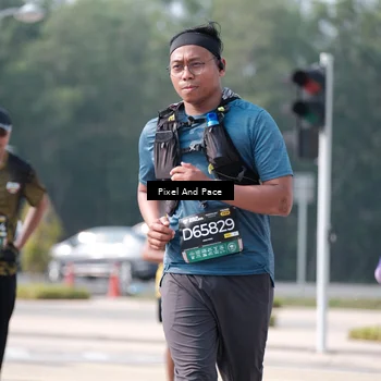 Runner Photo 6796357
