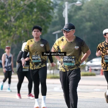 Runner Photo 6796377