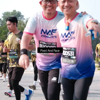 Runner Photo 6796398