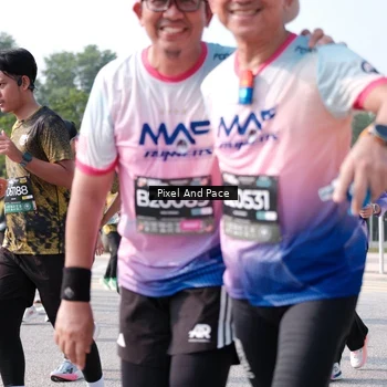 Runner Photo 6796428