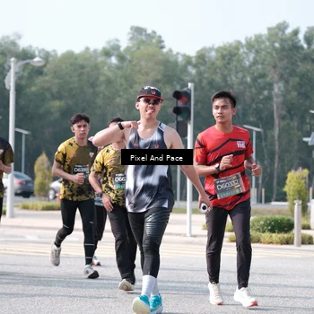 Runner Photo 6796497