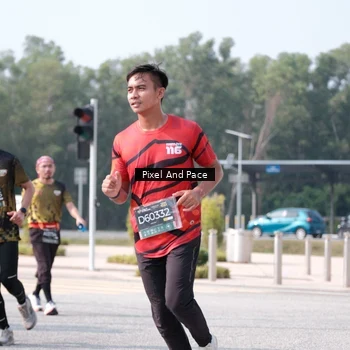 Runner Photo 6796499