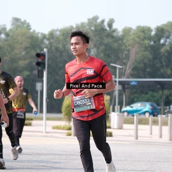 Runner Photo 6796502