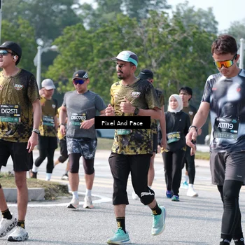 Runner Photo 6796557