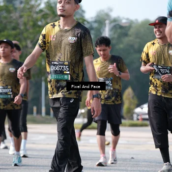 Runner Photo 6796580