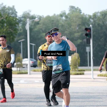 Runner Photo 6796649