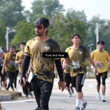 Runner Photo 6796708