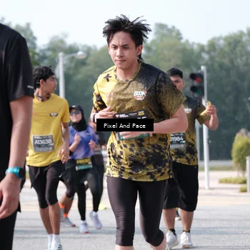 Runner Photo 6796721