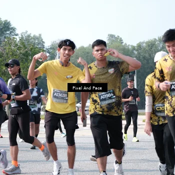 Runner Photo 6796723
