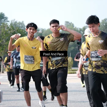 Runner Photo 6796739