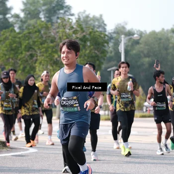 Runner Photo 6796794