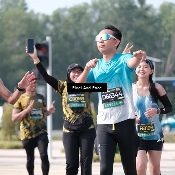 Runner Photo 6796807