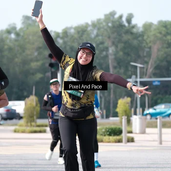 Runner Photo 6796822