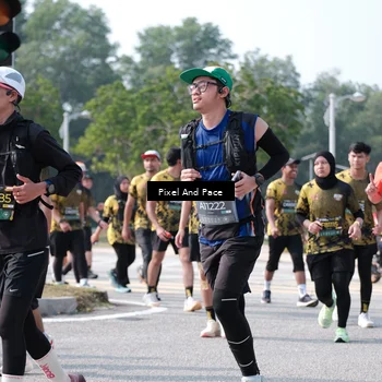 Runner Photo 6796863