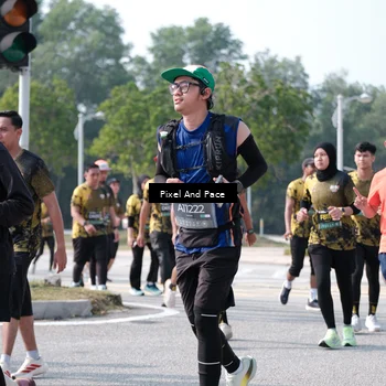 Runner Photo 6796867
