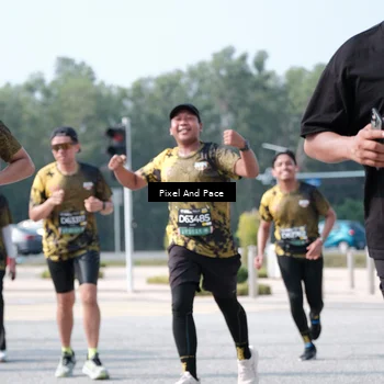 Runner Photo 6796921