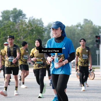 Runner Photo 6796926