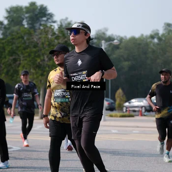 Runner Photo 6797018