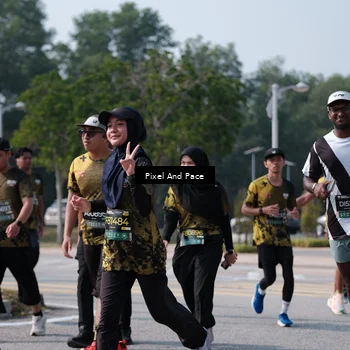Runner Photo 6797055