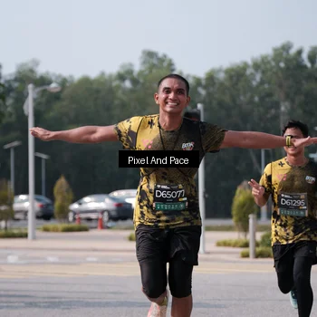 Runner Photo 6797086