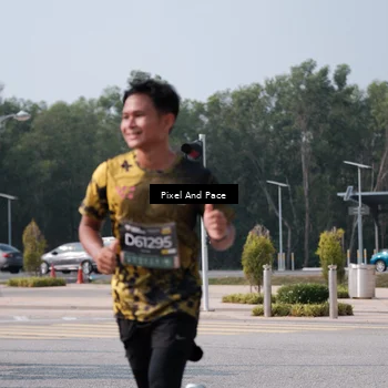 Runner Photo 6797113