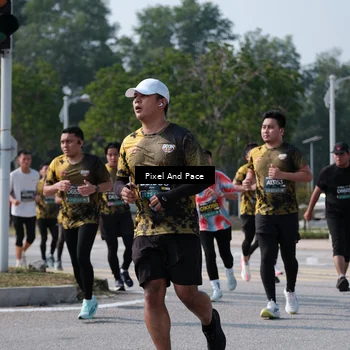 Runner Photo 6797121