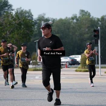 Runner Photo 6797139