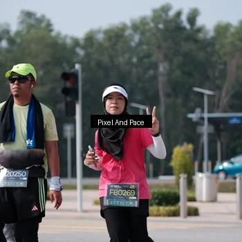 Runner Photo 6797339