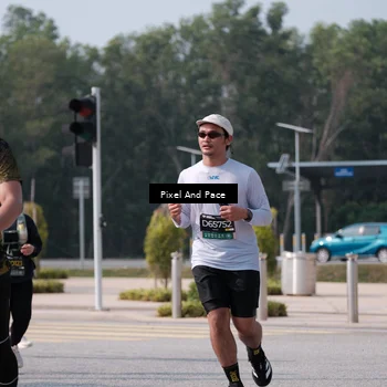 Runner Photo 6797391