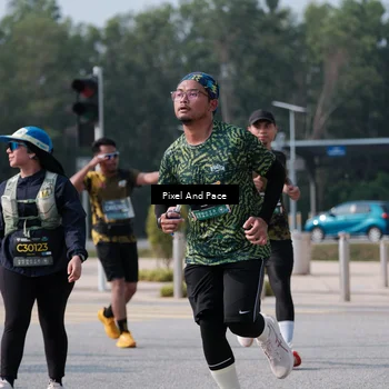 Runner Photo 6797418