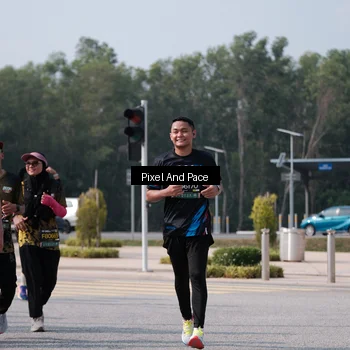 Runner Photo 6797635