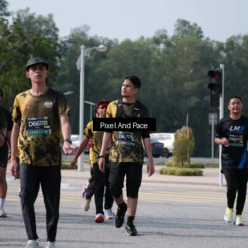 Runner Photo 6797642